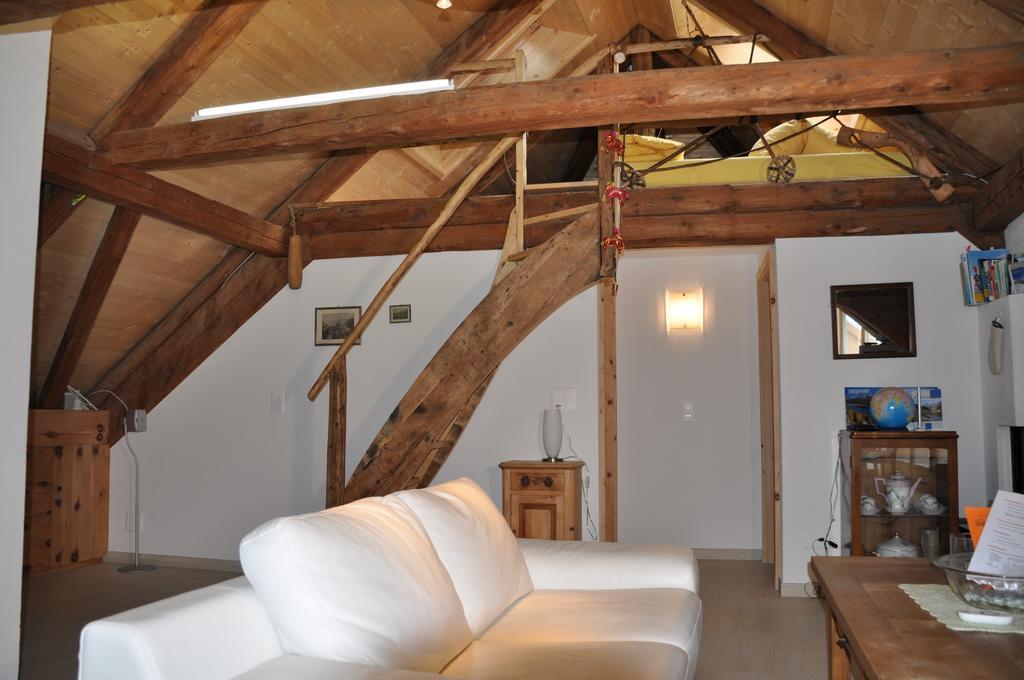Attika Wohnung 7546 Ardez Pokój zdjęcie